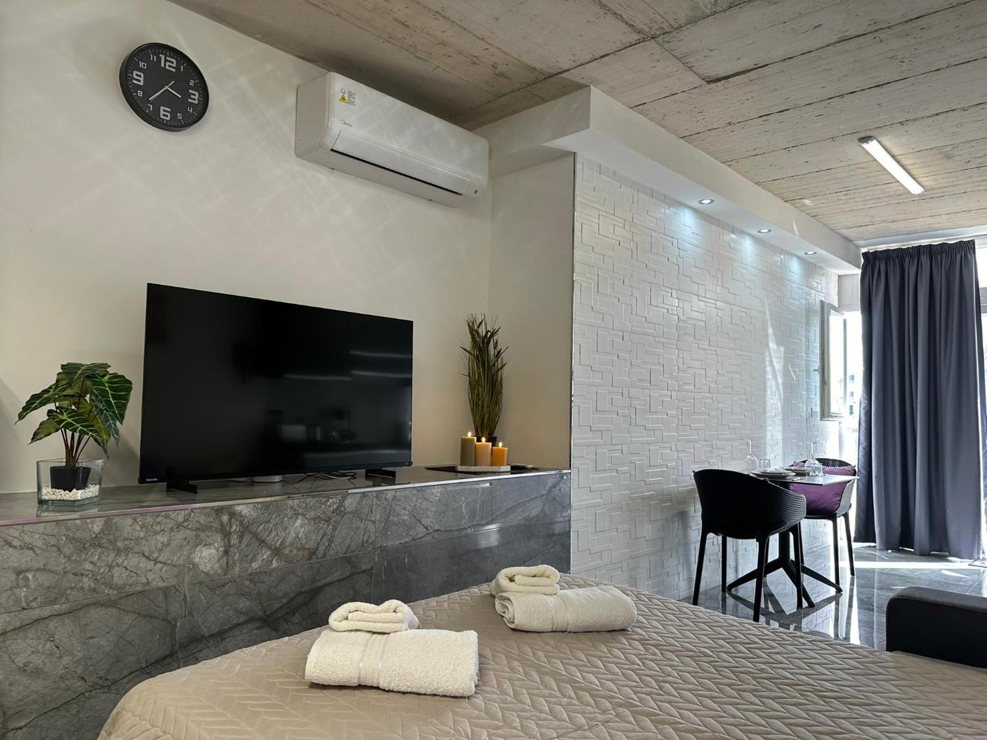 Seafront, Lovely Modern Studio. San Giuliano Esterno foto